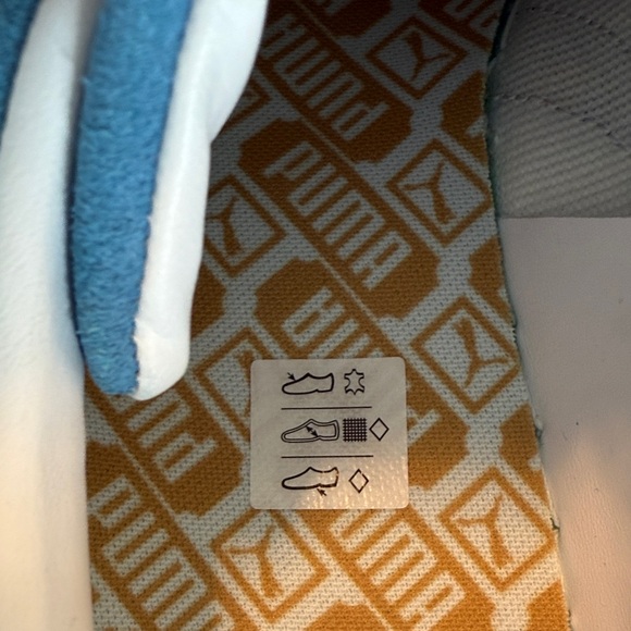 Men’s Puma Suede Blue Sneakers with dark blue Stripe - Picture 10 of 10